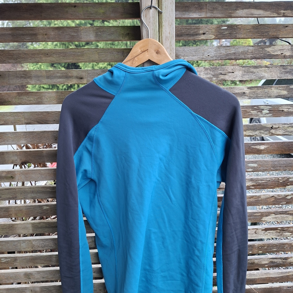 MEC Men's Teal and Charcoal Crewneck Sweater